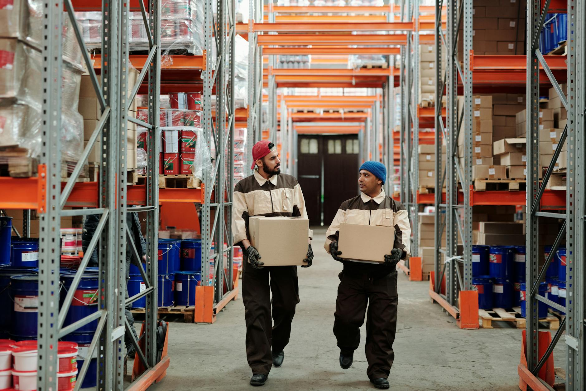 Logistics operations involving sorting of air freight cargo